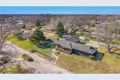 109 Pecan Drive, Rowlett, TX 75087 - Photo 2