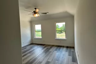 418 S 2nd St, Krum, TX 76249 - Photo 12