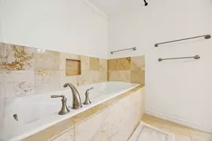 5909 Luther Ln, Dallas, TX 75225 - Photo 12