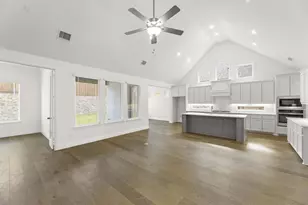 2312 W Lost Creek Dr, Melissa, TX 75454 - Photo 2