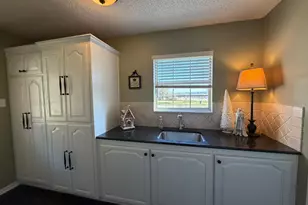 349 An County Road 3732, Palestine, TX 75801 - Photo 16