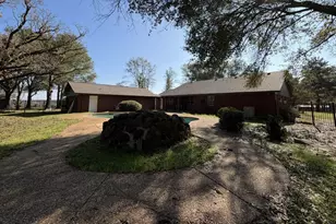 349 An County Road 3732, Palestine, TX 75801 - Photo 28