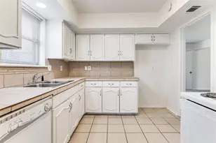 4021 Treeline Dr, Dallas, TX 75224 - Photo 6