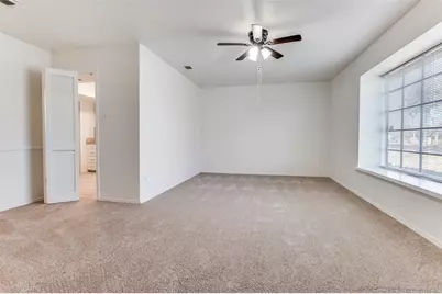 4021 Treeline Drive, Dallas, TX 75224 - Photo 14