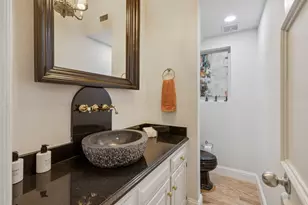 3727 Gilbert Ave, Dallas, TX 75219 - Photo 22