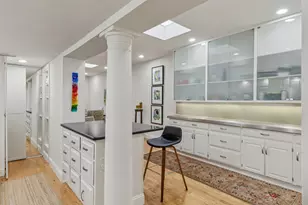 3727 Gilbert Ave, Dallas, TX 75219 - Photo 10