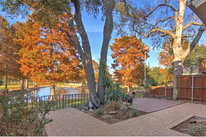 2933 Country Place Circle, Carrollton, TX 75006 - Photo 26