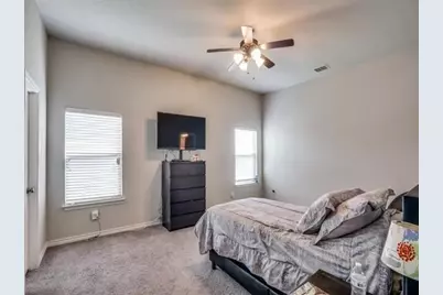 321 Valentino, Grand Prairie, TX 75052 - Photo 16