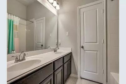 321 Valentino, Grand Prairie, TX 75052 - Photo 22