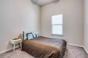 321 Valentino, Grand Prairie, TX 75052 - Photo 18