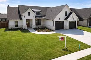 2033 Nichole Blvd, Pottsboro, TX 75076 - Photo 1