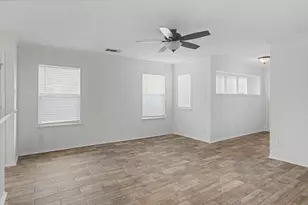 10925 Caldwell Ln, Fort Worth, TX 76179 - Photo 8