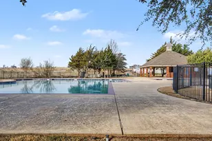 10925 Caldwell Ln, Fort Worth, TX 76179 - Photo 32