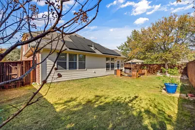 1370 Meadows Avenue, Lantana, TX 76226 - Photo 32