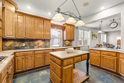 1370 Meadows Avenue, Lantana, TX 76226 - Photo 12