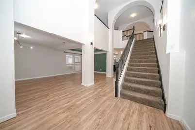 213 Rainsong Drive, Cedar Hill, TX 75104 - Photo 2