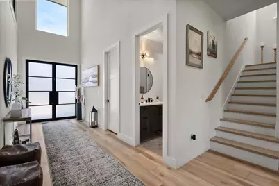 4029 Ivanhoe Lane, Dallas, TX 75212 - Photo 2