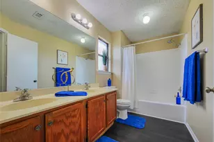 823 Wyndham Pl, Arlington, TX 76017 - Photo 8