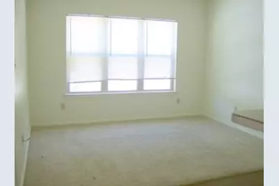 224 S Line Street #101, Weatherford, TX 76086 - Photo 4