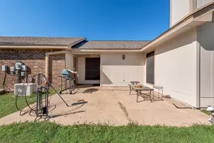 4716 Jasmine Dr, Fort Worth, TX 76137 - Photo 16