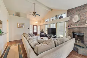 4716 Jasmine Dr, Fort Worth, TX 76137 - Photo 4