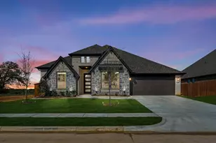 27 Harrier St, Joshua, TX 76058 - Photo 2