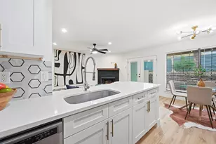 2505 Wedglea Dr, Dallas, TX 75211 - Photo 12