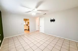 1137 Haines Ave, Dallas, TX 75208 - Photo 6