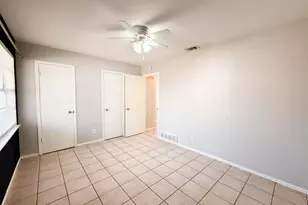 1137 Haines Ave, Dallas, TX 75208 - Photo 12