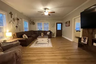 714 E Neches, Palestine, TX 75801 - Photo 8