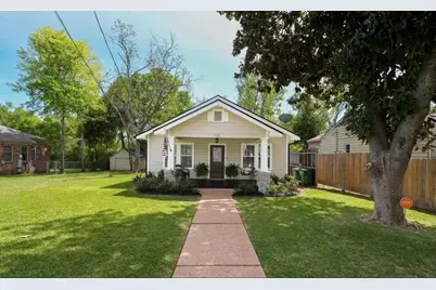 714 E Neches, Palestine, TX 75801 - Photo 1