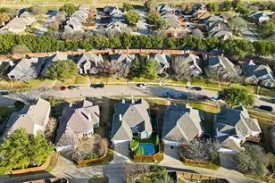 312 Andre Dr, Irving, TX 75063 - Photo 34