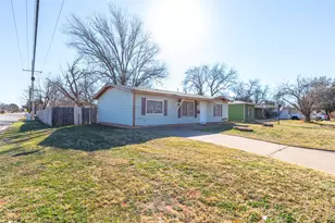 1197 Yorktown Dr, Abilene, TX 79603 - Photo 2