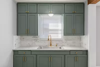 2724 E 12th Street, Fort Worth, TX 76111 - Photo 12