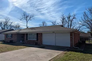 6912 Chippendale Dr, Fort Worth, TX 76134 - Photo 2