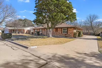2224 Picadilly Lane, Denton, TX 76209 - Photo 32
