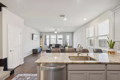 2015 Tawakoni Drive, Irving, TX 75062 - Photo 4