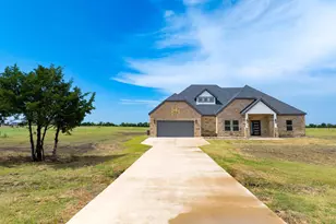 3055 Co Rd 4301, Greenville, TX 75401 - Photo 4