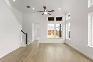 900 Collegiate Dr, Little Elm, TX 75068 - Photo 8