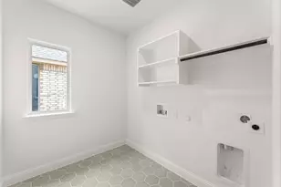 900 Collegiate Dr, Little Elm, TX 75068 - Photo 20