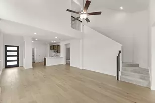 900 Collegiate Dr, Little Elm, TX 75068 - Photo 2