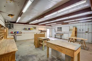 2822 Co Rd 3514, Greenville, TX 75402 - Photo 16