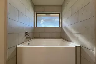 101 Village Gate Dr, Waxahachie, TX 75165 - Photo 12