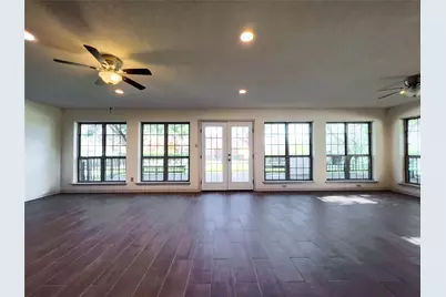 101 Village Gate Drive, Waxahachie, TX 75165 - Photo 4