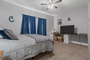 325 Berryhill Dr, Springtown, TX 76082 - Photo 24