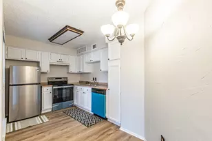 2312 Balsam Dr, Arlington, TX 76006 - Photo 12