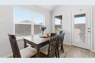 301 Chickasaw Drive, Cleburne, TX 76033 - Photo 16