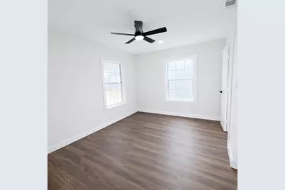 2744 Ryan Avenue, Fort Worth, TX 76110 - Photo 12