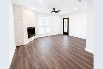 2744 Ryan Avenue, Fort Worth, TX 76110 - Photo 2