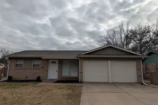 3732 Falcon Dr, Forest Hill, TX 76119 - Photo 1